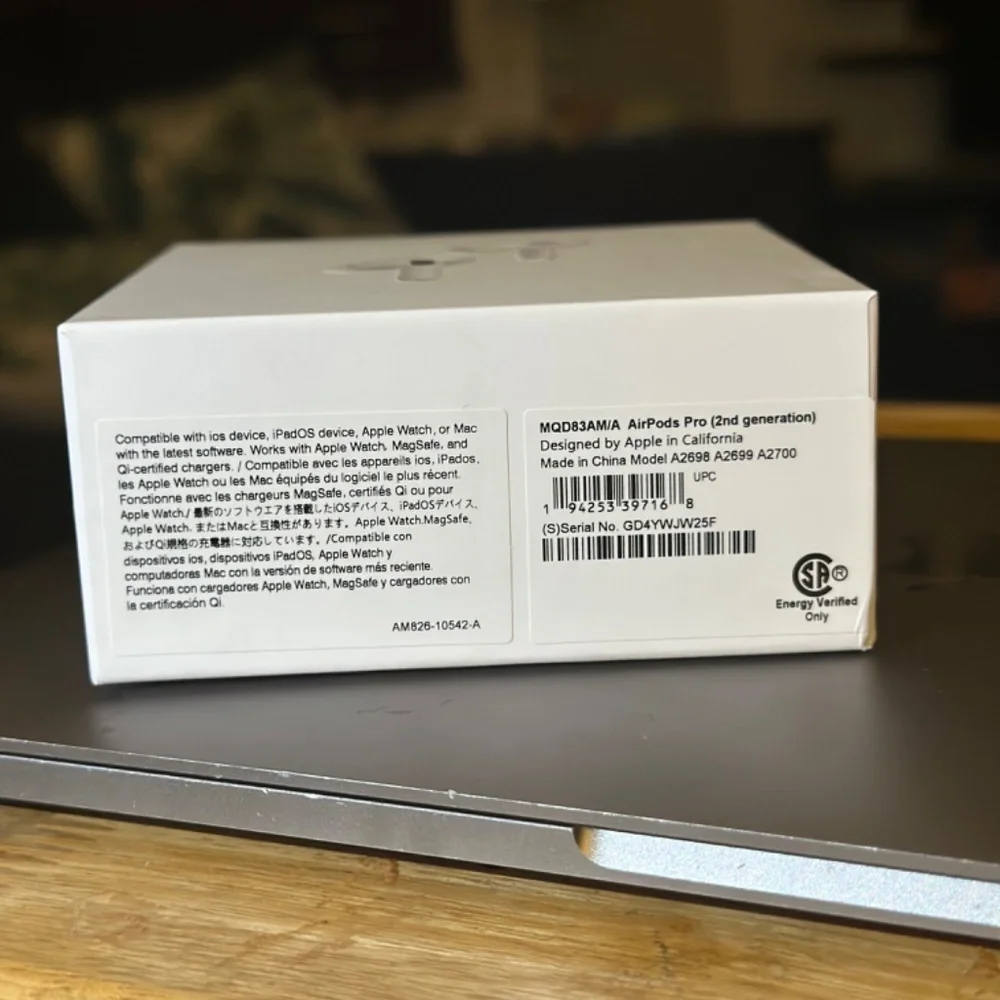 Airpods Pro 2nd Generation - Picture 3 of 4